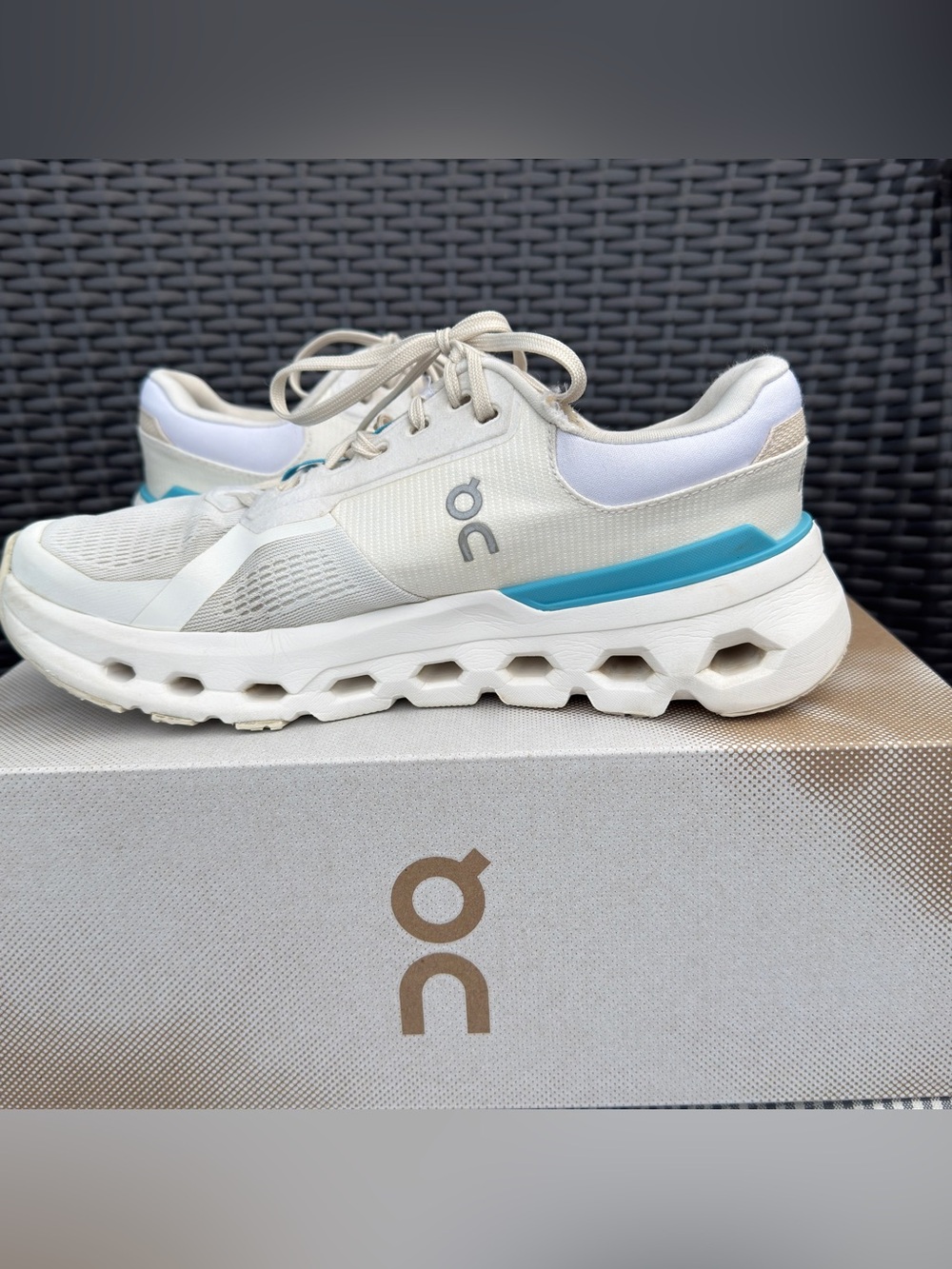 On Running Women Cloudrunner 2 Sneakers in White Horizon Blue. - Picture 5 of 13
